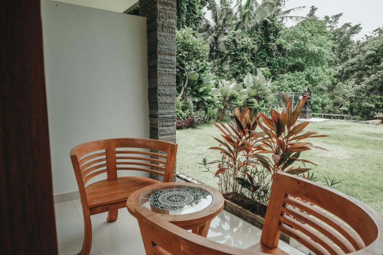 Sekar Arum Riverside Resort Tanah Lot Exterior foto