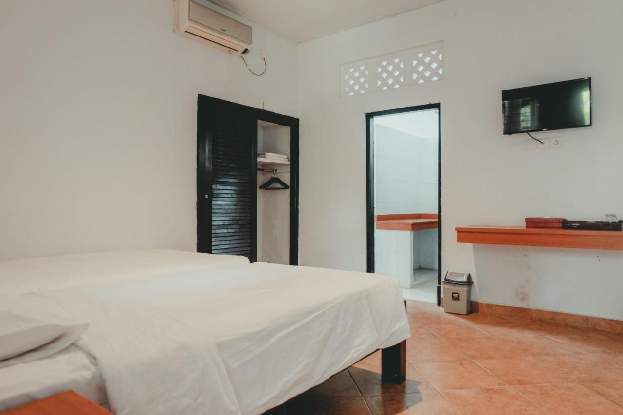Sekar Arum Riverside Resort Tanah Lot Exterior foto