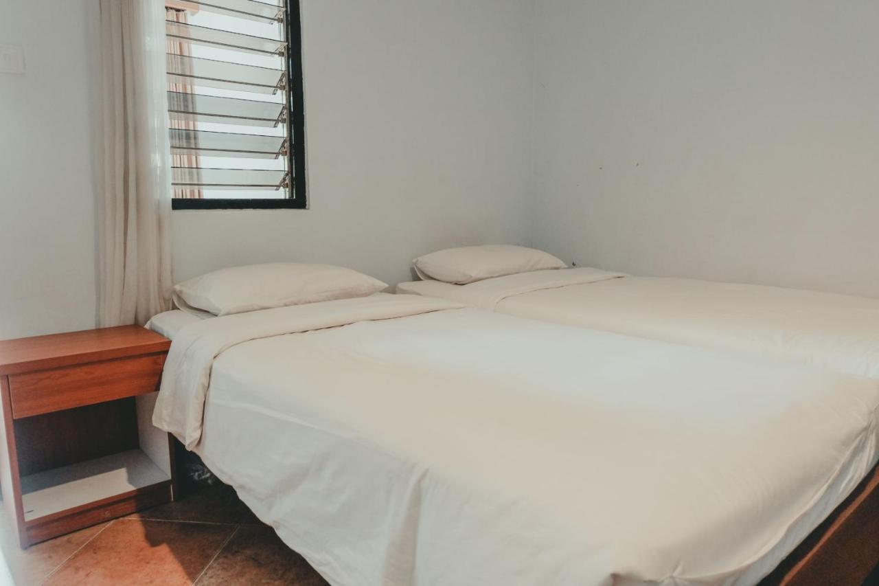 Sekar Arum Riverside Resort Tanah Lot Exterior foto