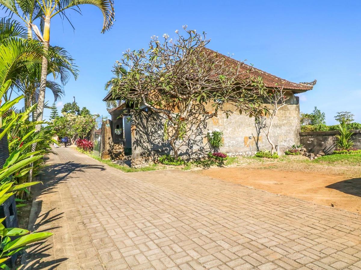 Sekar Arum Riverside Resort Tanah Lot Exterior foto