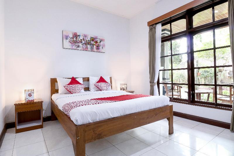 Sekar Arum Riverside Resort Tanah Lot Exterior foto